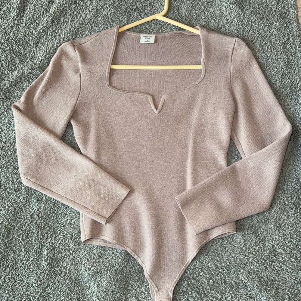 Abercrombie & Fitch Beige Knit Bodysuit